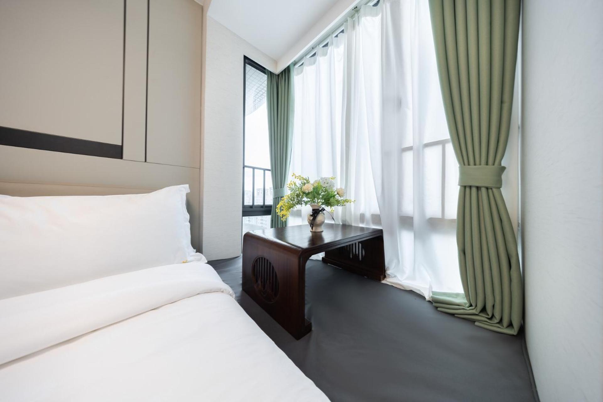 Yun Jin City View Hotel - Guangzhou Taikoo Hui Zhujiang New Town Tianhe Sports Center Rum bild